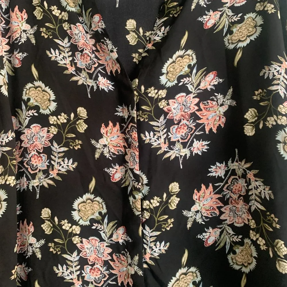 Terra & Sky Floral Tunic - Picture 2 of 5